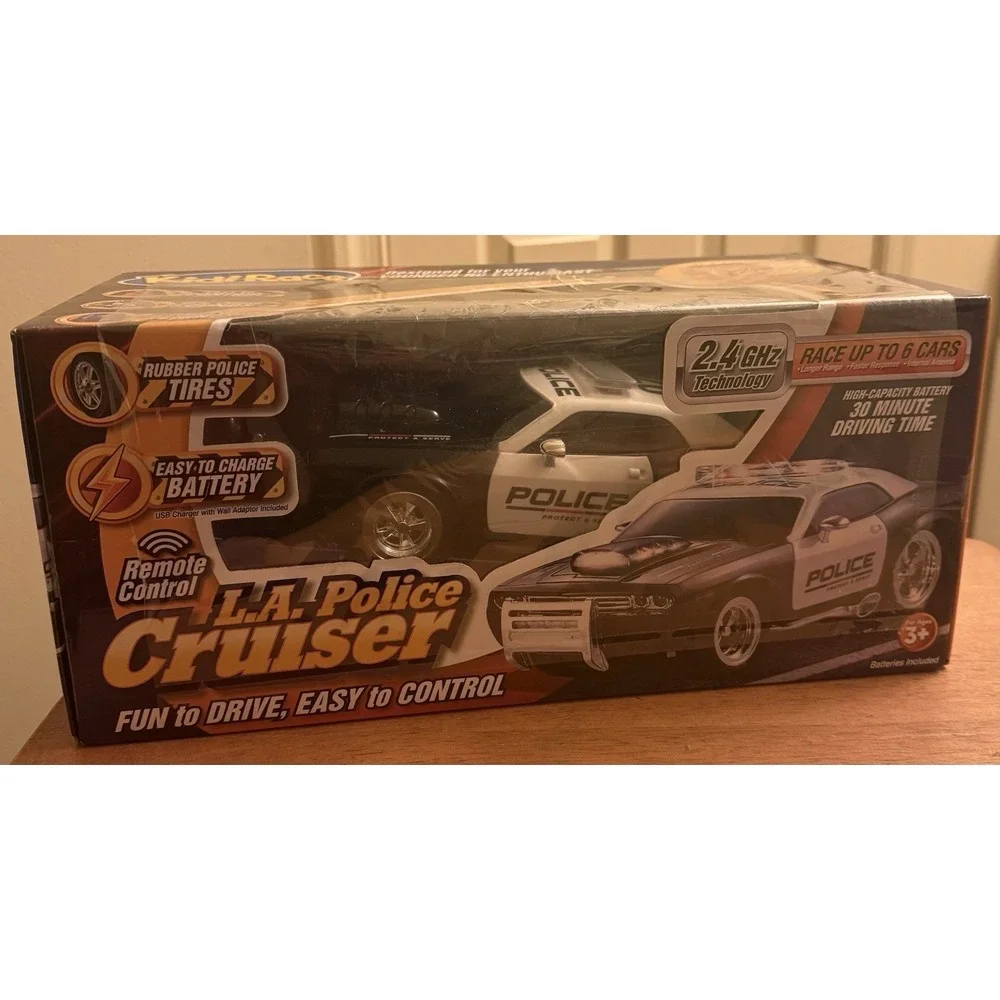 Kidirace Remote Control Police Car‎ Toy with Lights and Sirens - Rechargeable